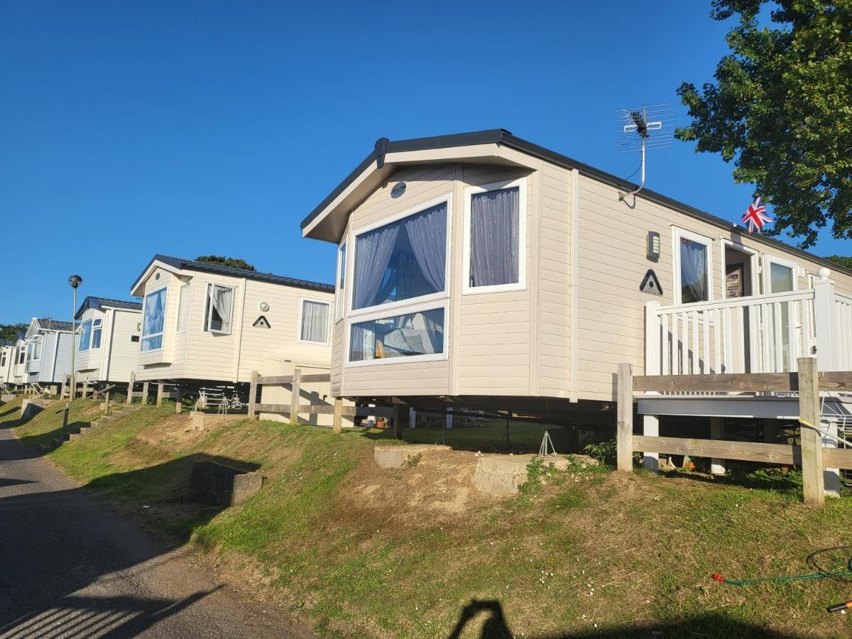 Littlesea Haven Jurrasic-Views Hotel Wyke Regis Bagian luar foto