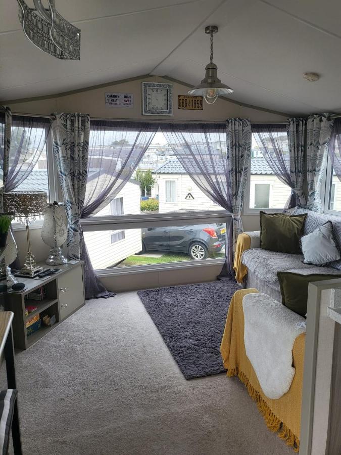 Littlesea Haven Jurrasic-Views Hotel Wyke Regis Bagian luar foto
